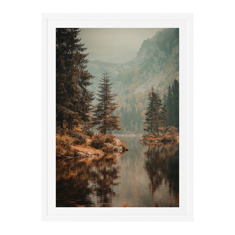 Le calme du lac de montagne